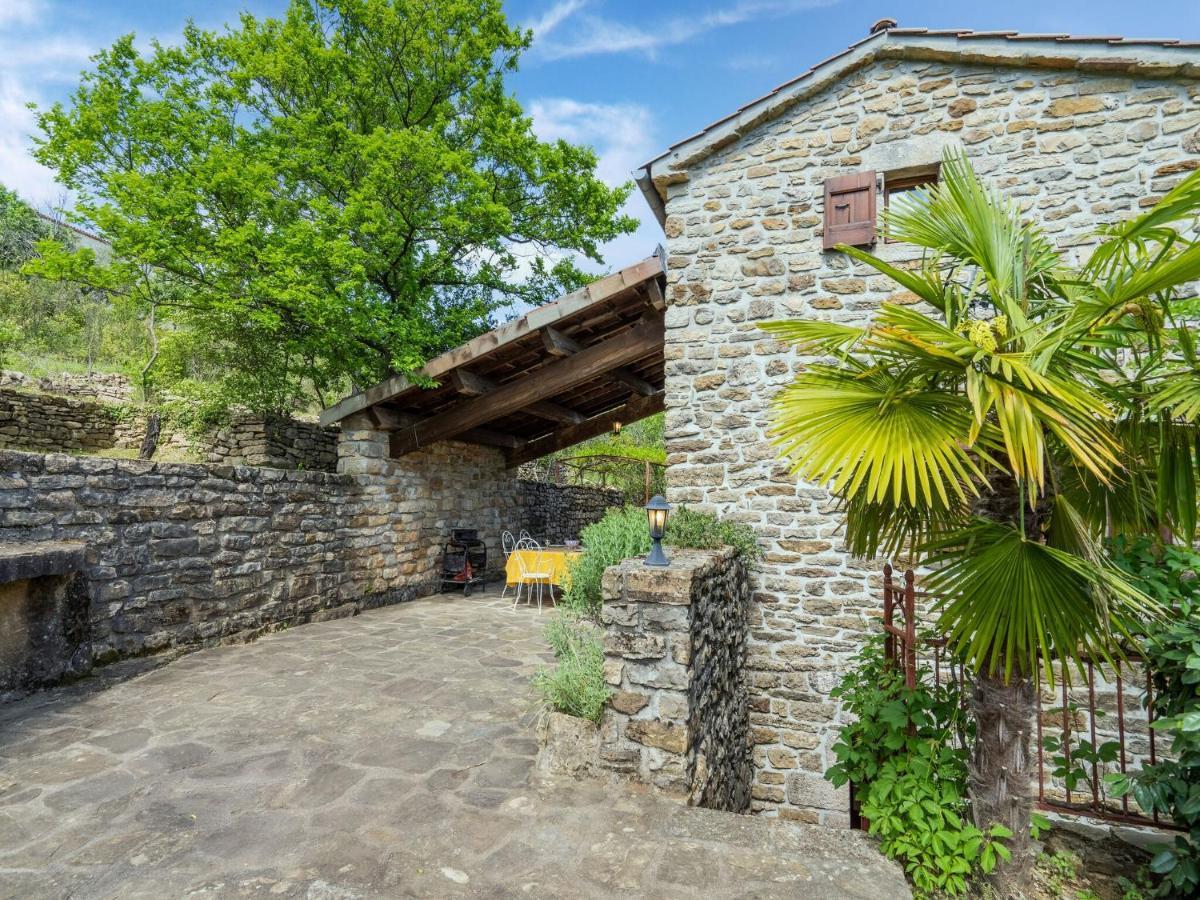 Classy Holiday Home In Les Vans With Pool Chambonas Exterior photo